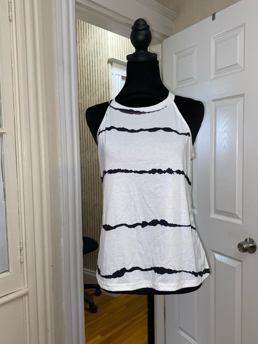 sweatyRocks black and White Striped Women's Tank Top